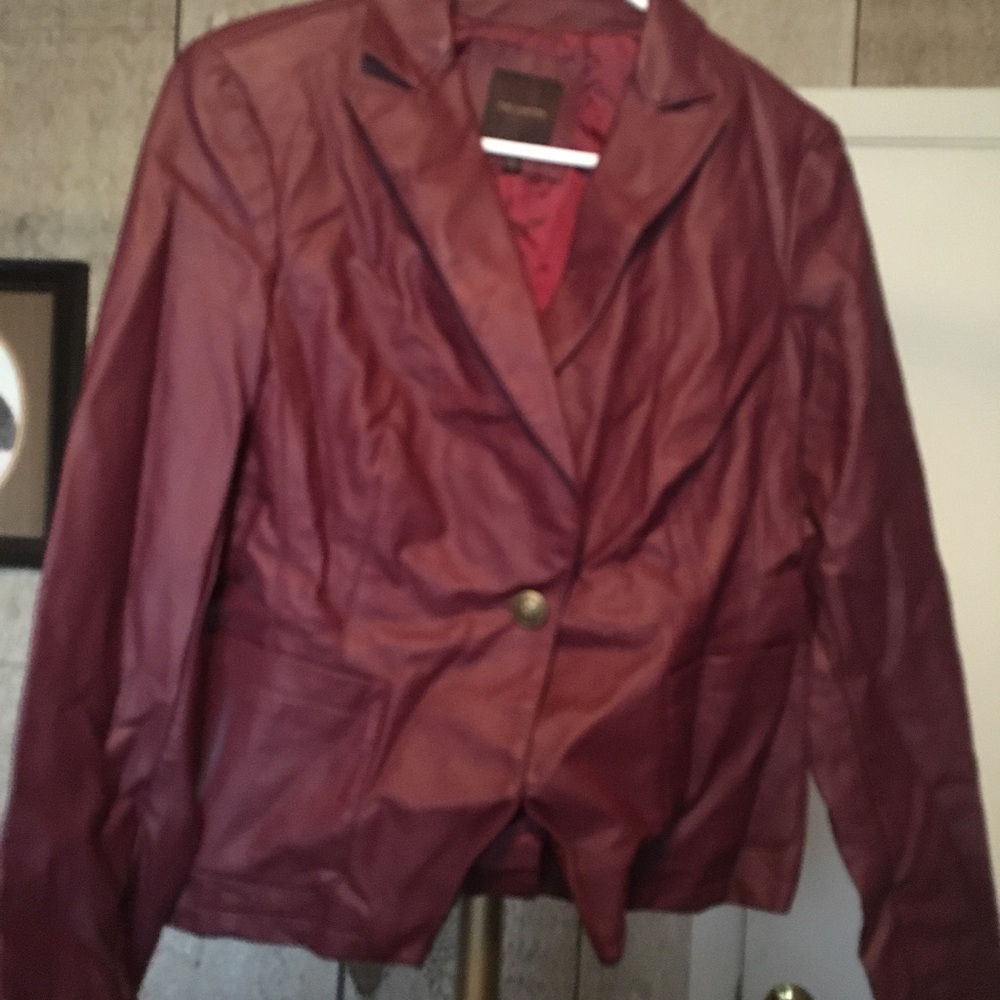 Jacket - Picture 2 of 4